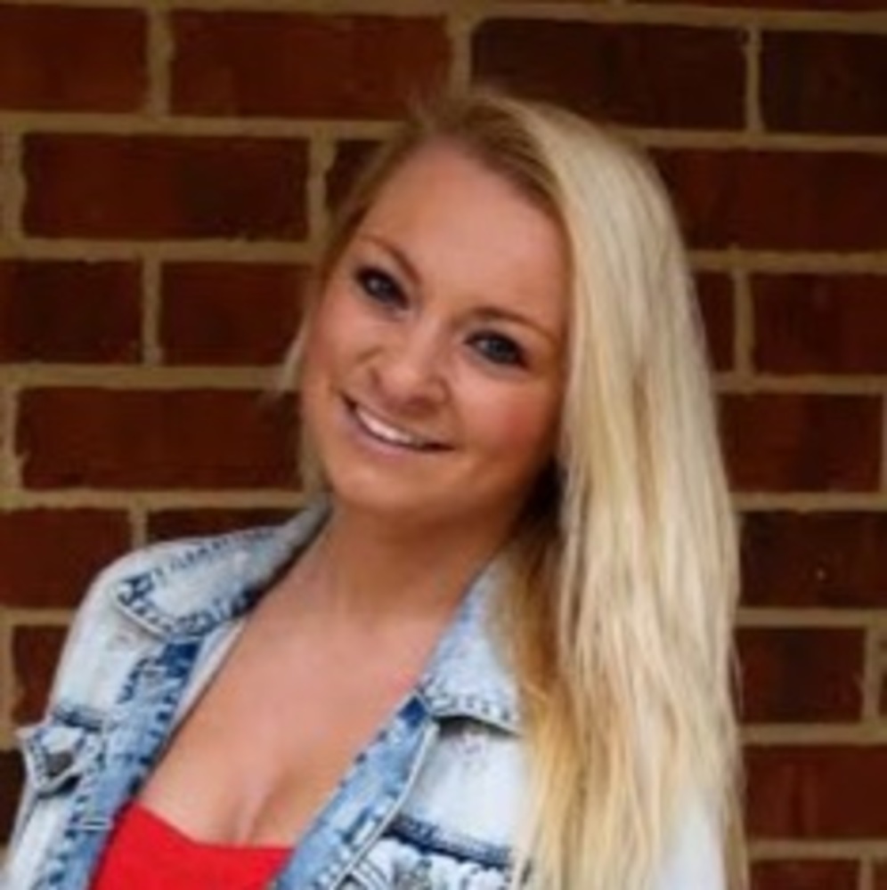 Meet your Posher, Calli